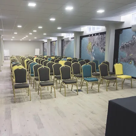 Star 3* ペニシェ